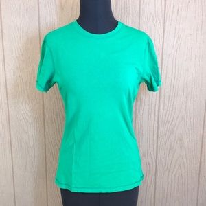 Lululemon SEACELL buttery soft T-shirt  (Kelly Green Color)
